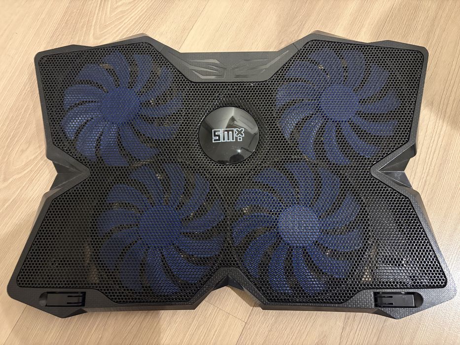 SMX Massif podstawka chłodząca pod laptopa