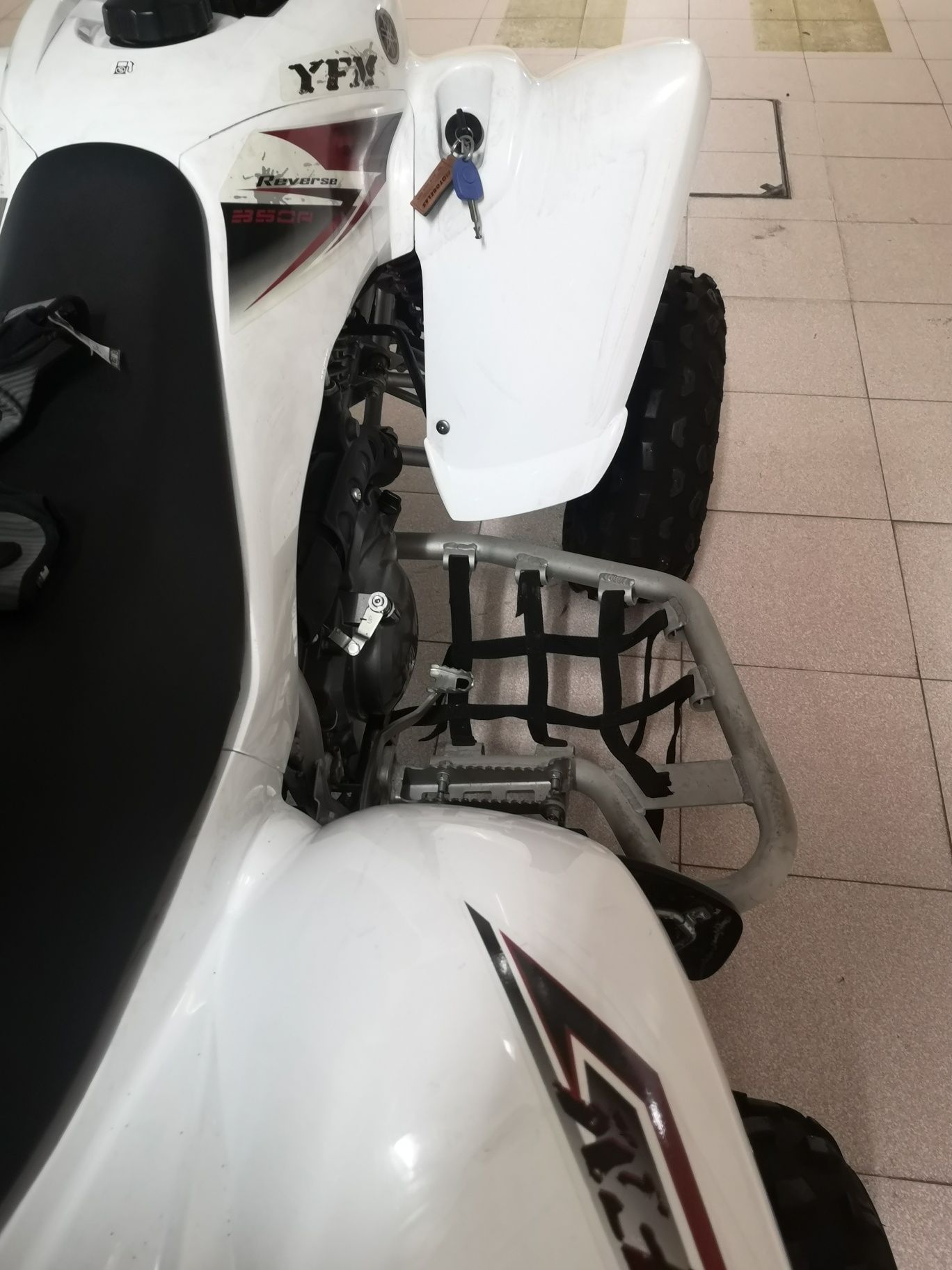 Moto4 Yamaha Raptor 350 (Como nova)