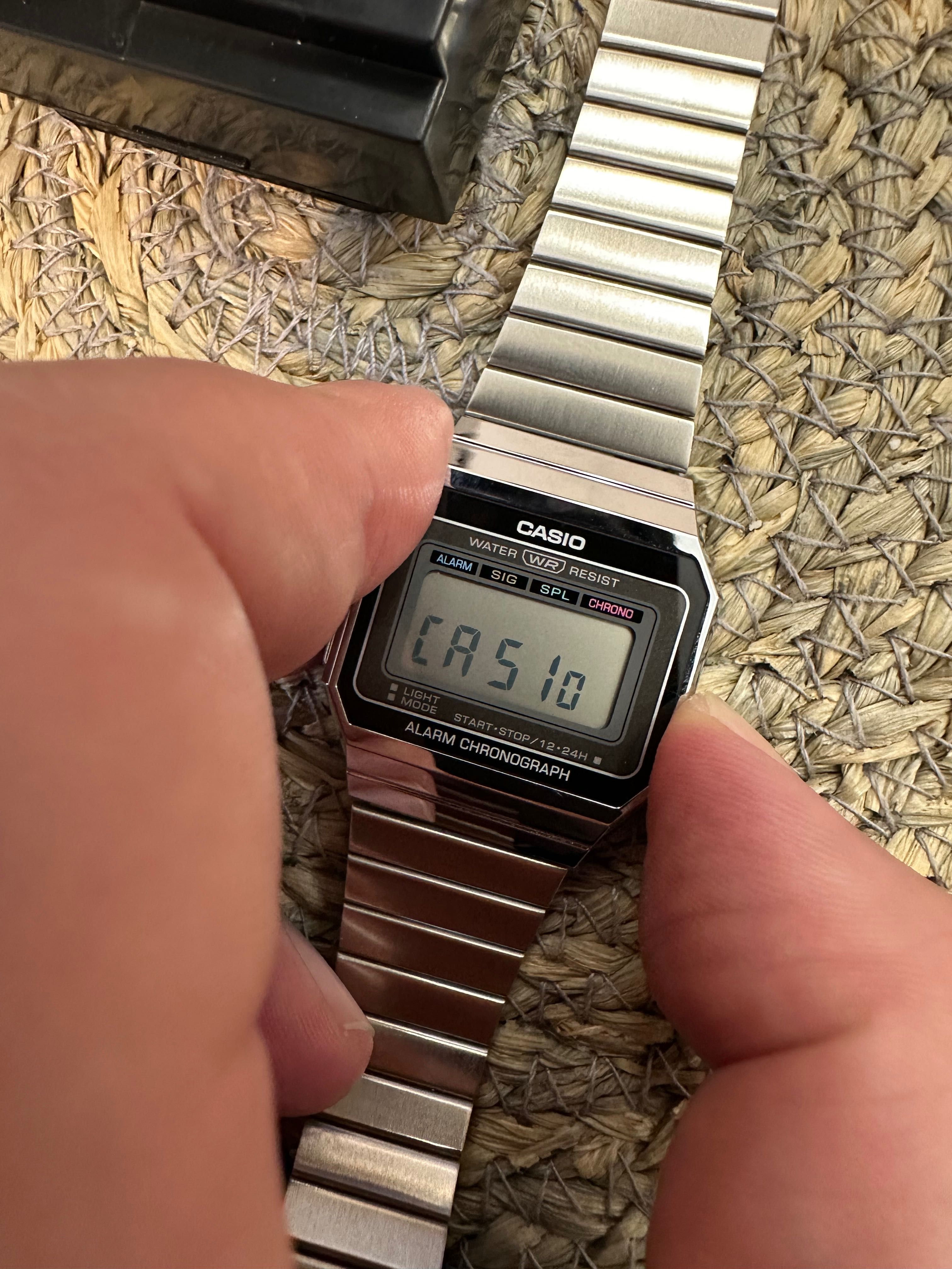 Годинник casio A700W