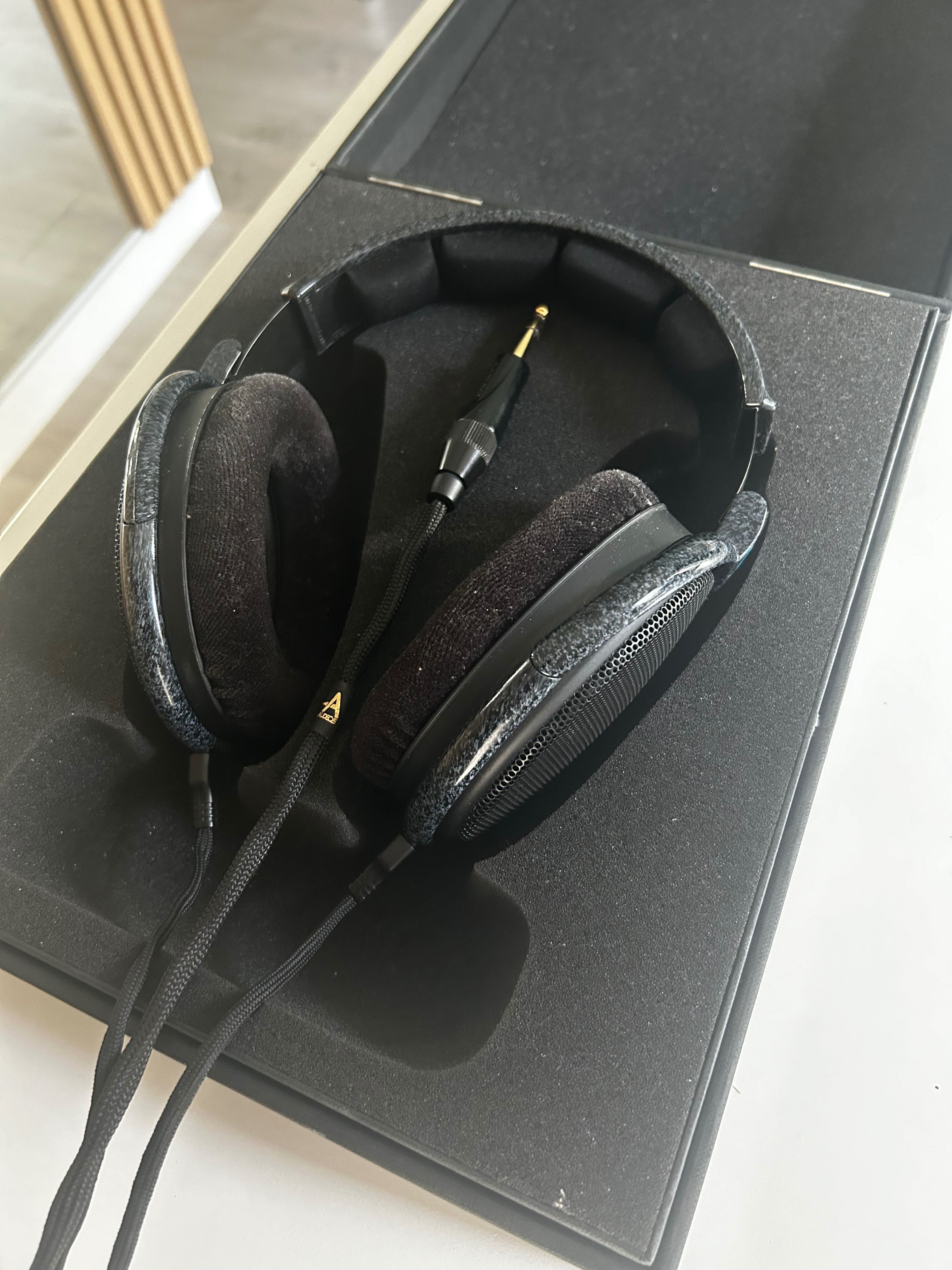 Słuchawki otwarte Sennheiser HD600 + przewód Audeos Stan IDEALNY