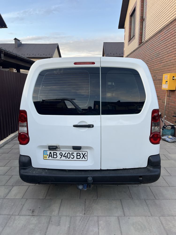 Peugeot Partner Maxi 2010 1.6 дизель