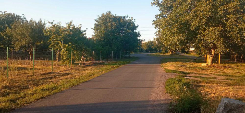 Продам земельну ділянку в межах міста