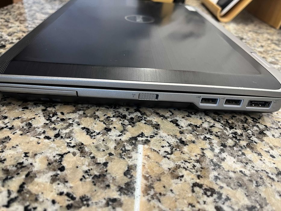 Portatil DELL Latitude E6420 – Core i5 / 4GB / 300GB / Win10