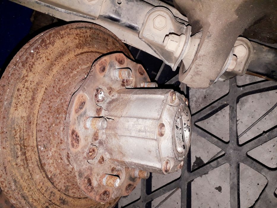 Nissan d21 4x4 todas as peças