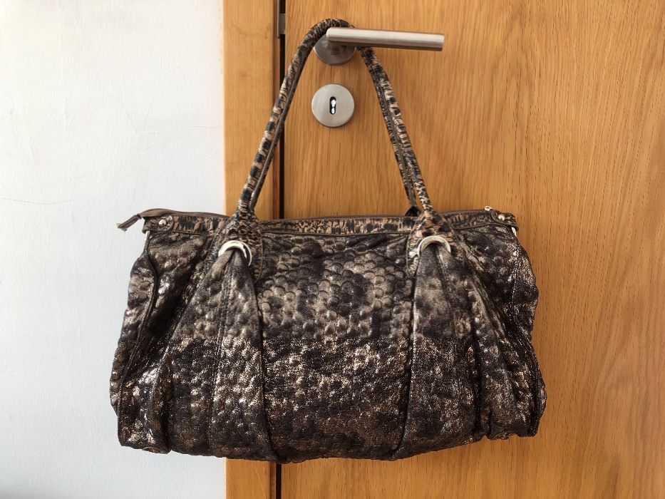 Mala preta/bronze com brilho (nova)