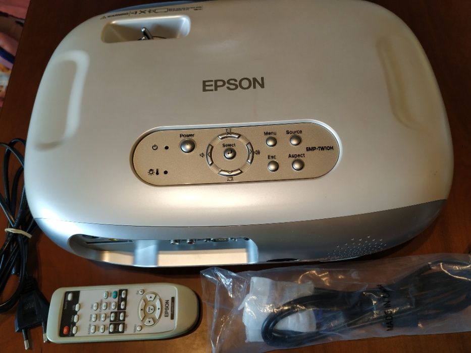 Projetor Epson EMP-TW10H (+ lampada sobresselente) impecavel