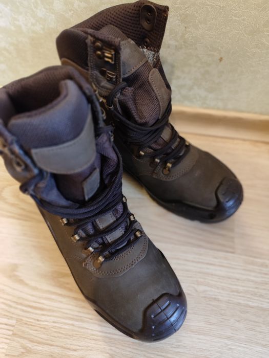 Продам берці військові