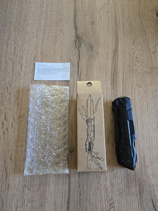 Scyzoryk narzędzie wielofunkcyjne nowe  + gratis