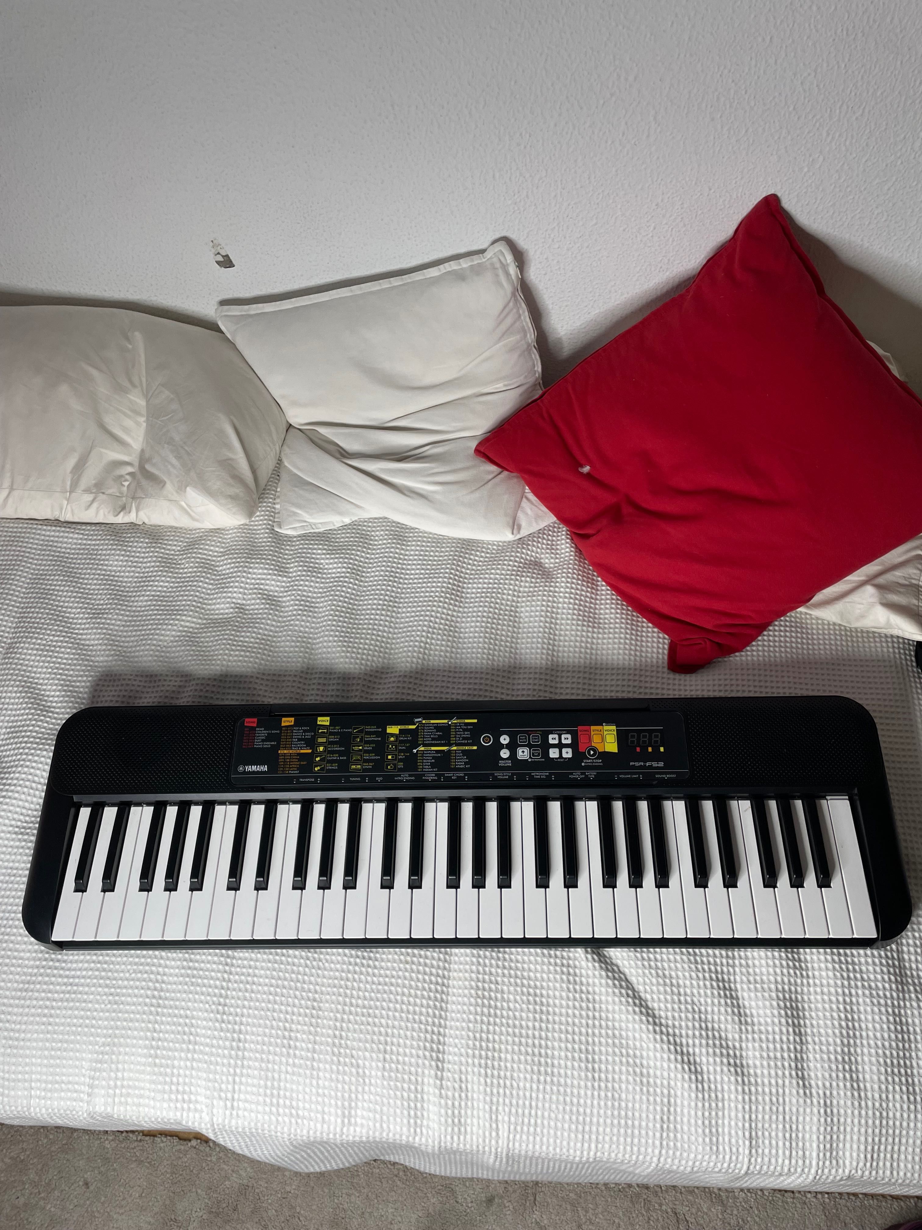 Teclado Novo YAMAHA