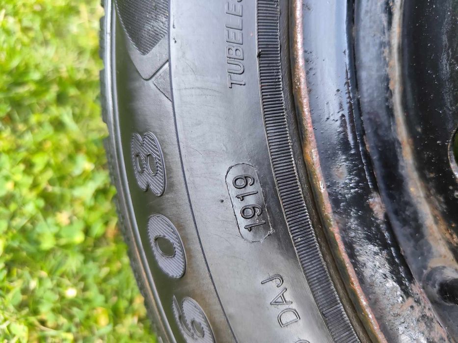 Sprzedam komplet kół zimowych 185/65R15T