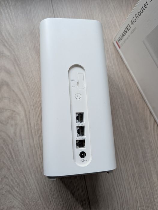 Router modem LTE Huawei 818-263