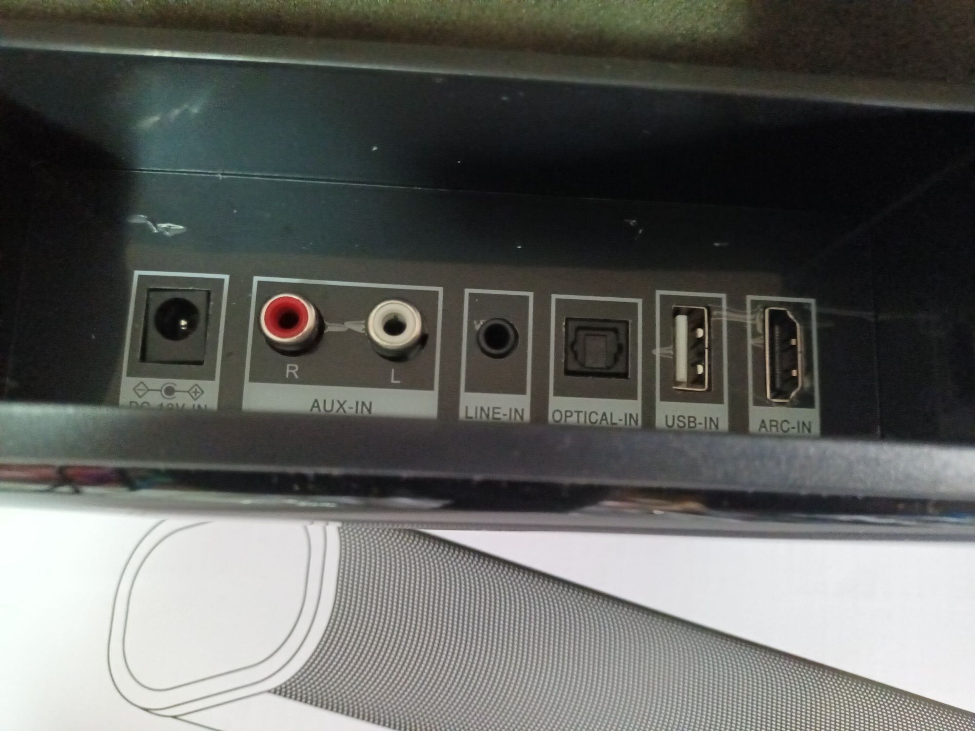 35€ coluna bluetooth Nova na caixa, entrego em rio tinto ou en