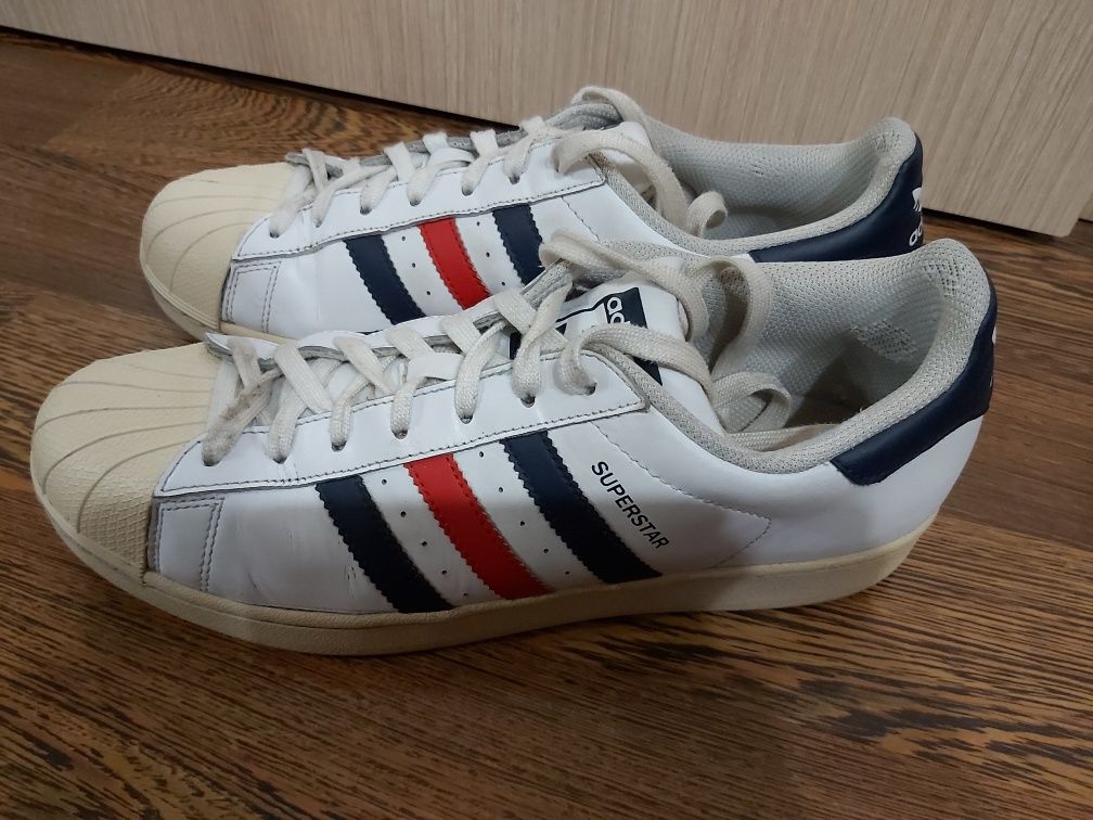 Кроссовки Adidas. Стелька 28-28,5 см