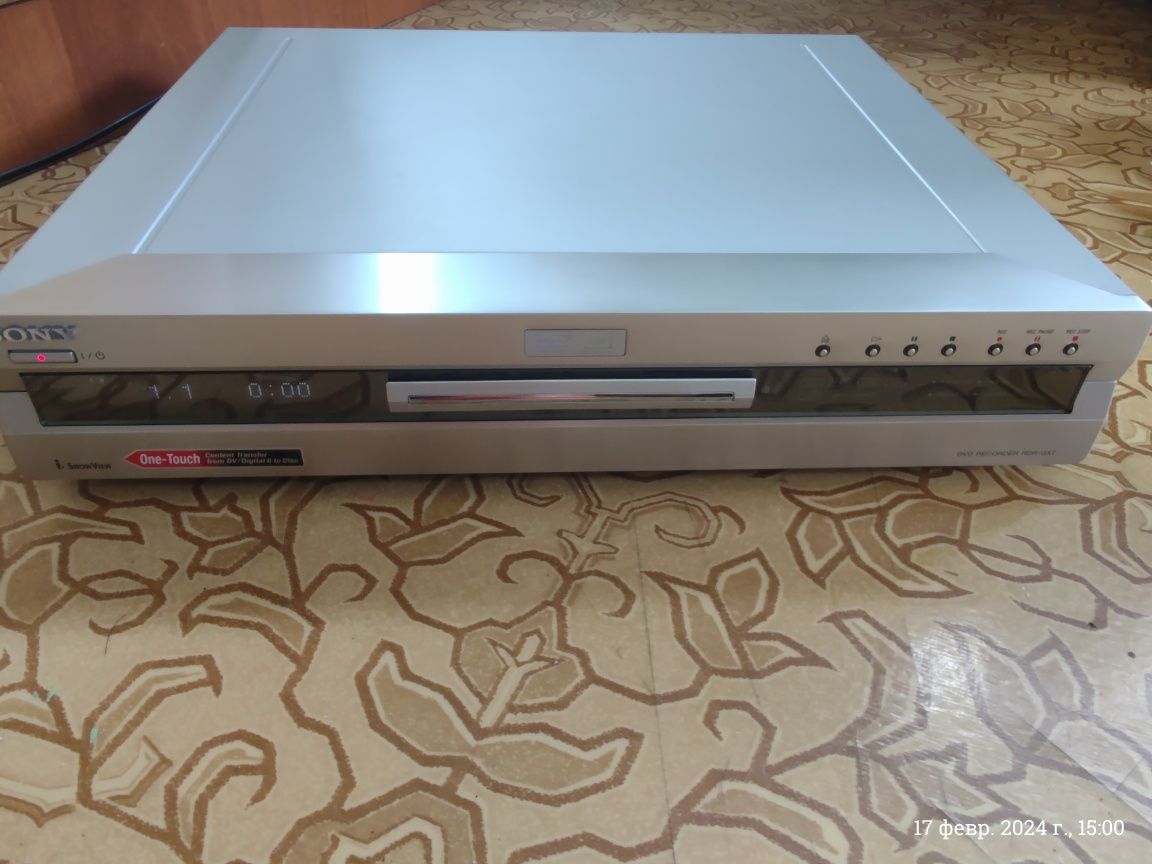 Dvd рекордер Sony rdr-gx7