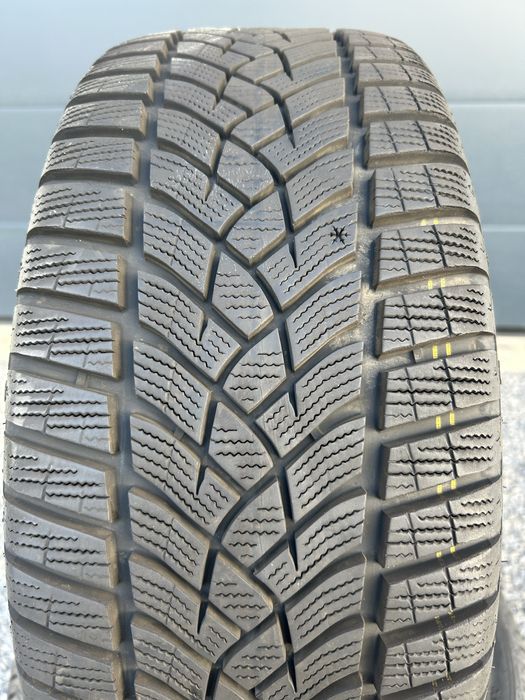 Kia Koła Zima Alu felgi  18Cali Felgi  8mm 5X114,3 opony 225/40/18