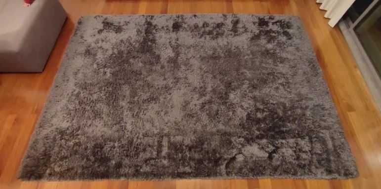 Tapete cinza, 3m x 2m