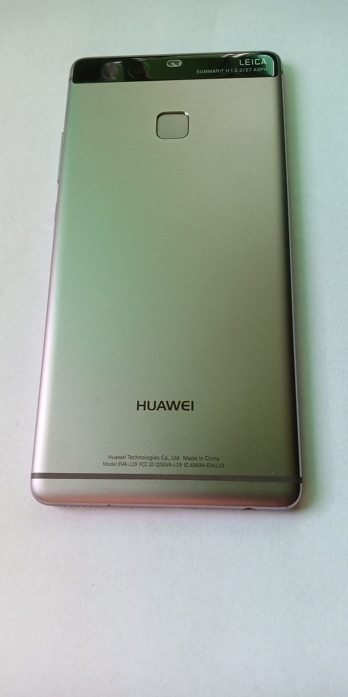 Huawei P9 - tylna klapka z czujnikiem odcisku palca