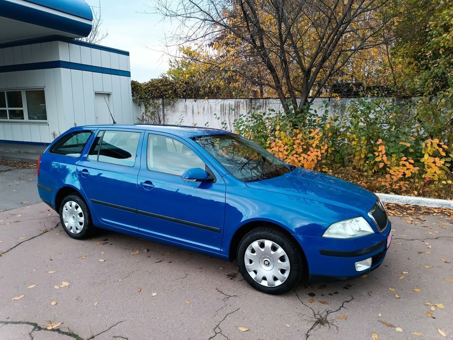 Продам Шкоду Октавія на автоматі.