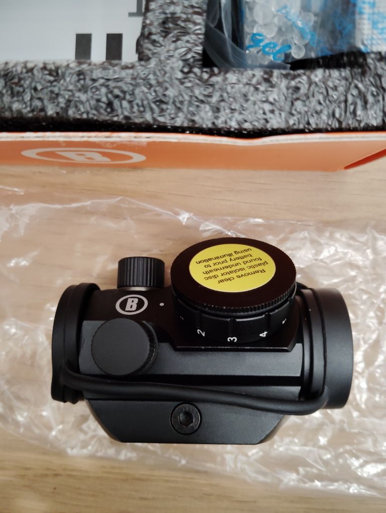 Mira apontador Bushnell TRS 25 selada