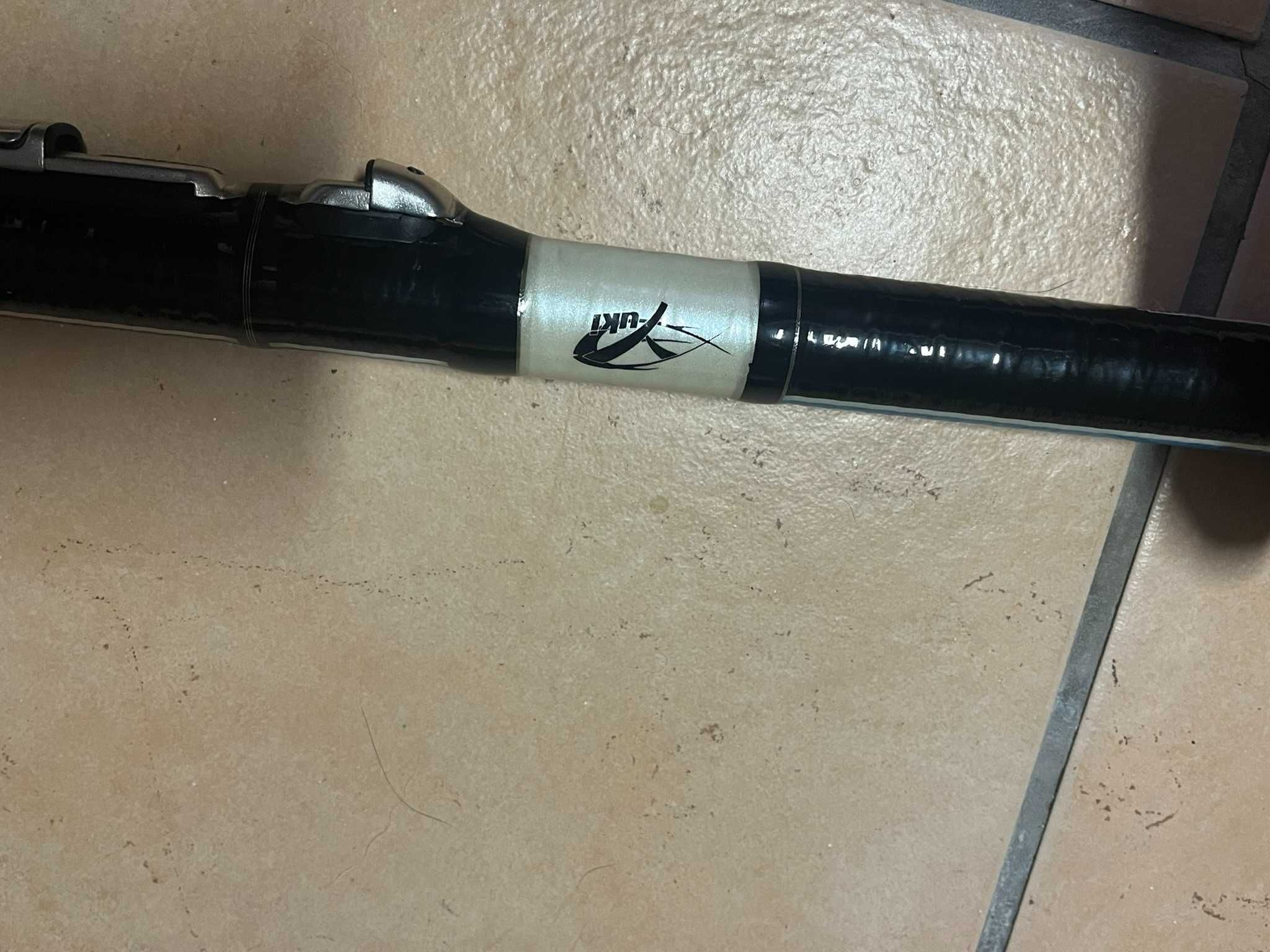 Vendo  cana Yuki Obidox de boia