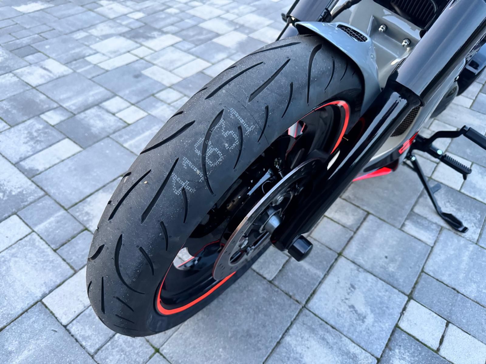 Harley Davidson V rod Custom Koło 300 Pneumatyka Vrscdx Vrod  V-rod
