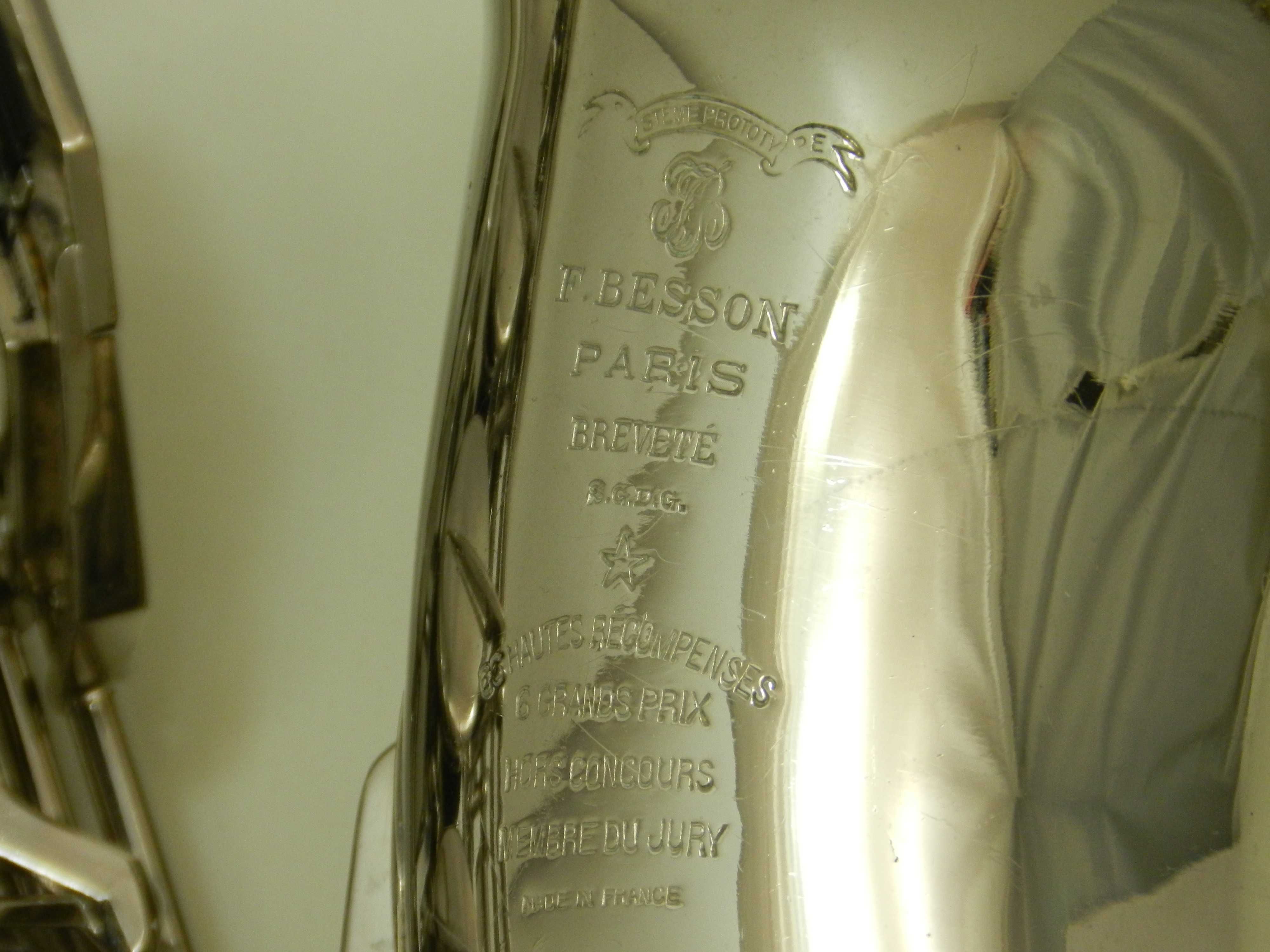Saksofon tenorowy F. Besson Po remoncie kapitalnym DR24-103