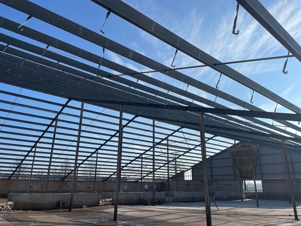 Elementy konstrukcji stalowej 42x62x3m