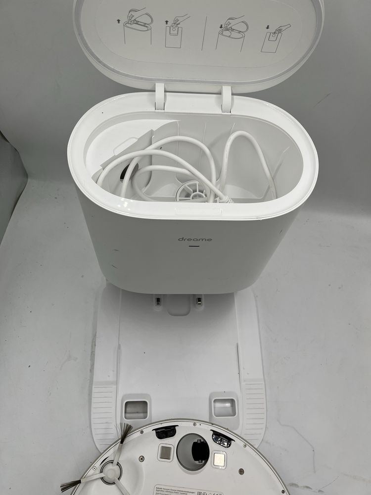 Robot sprzatajacy Dreame D10 plus