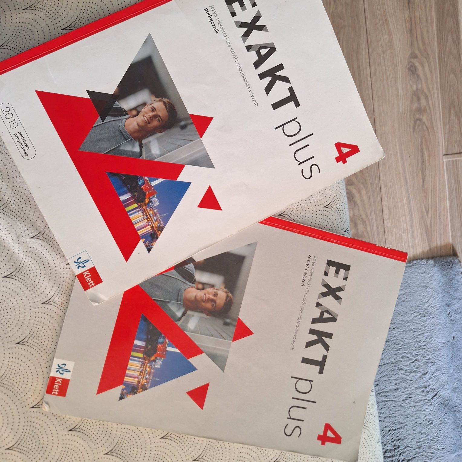 EXAKT plus 4 język niemiecki Klett