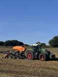 Mzuri Siew pasowy rzepaku, zbóż , bobików, grochu itp Strip Till