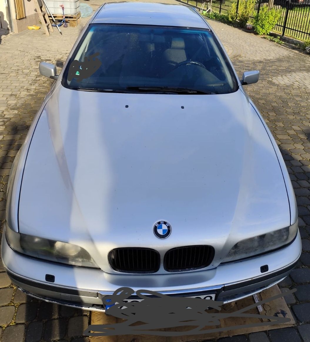 BMW E39 2.5 benzyna