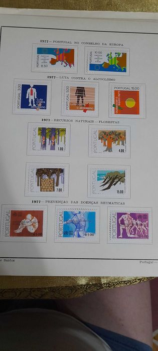 Vendo album de selos novos com charneira de 1931 a 1978.