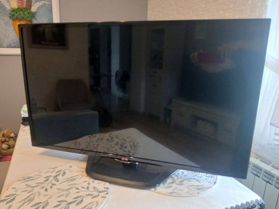 Telewizor LG  42 cale