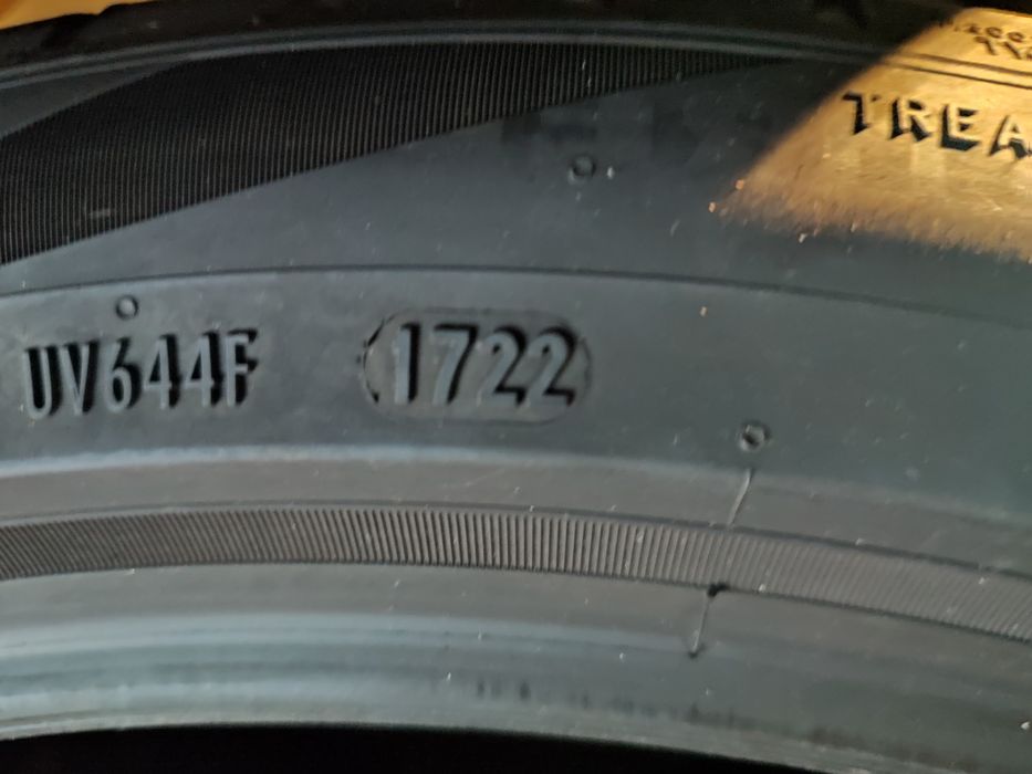 Pirelli Scorpion - 255  40 R21