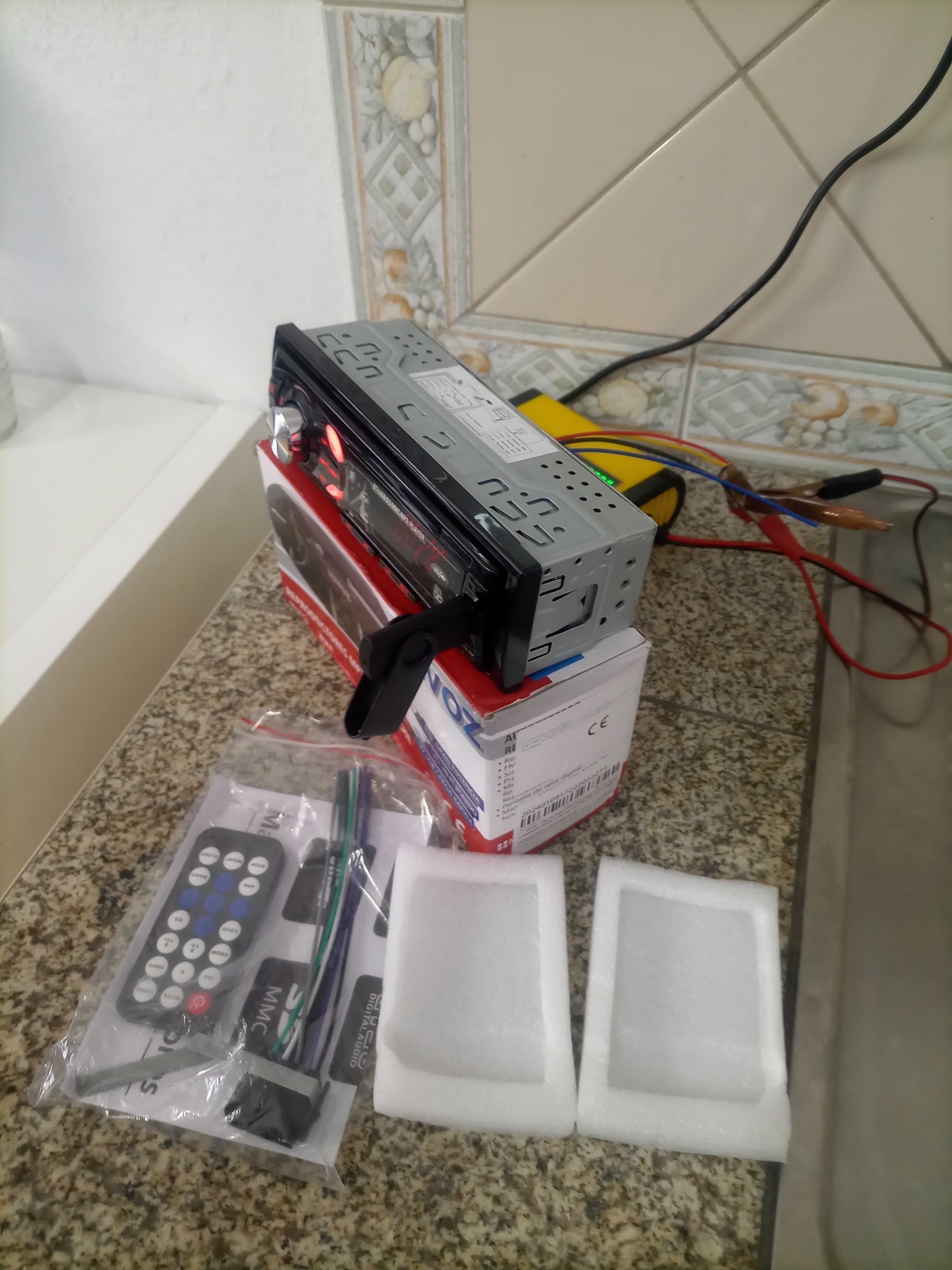 Rádio MP3 Bluetooth USB  Novo