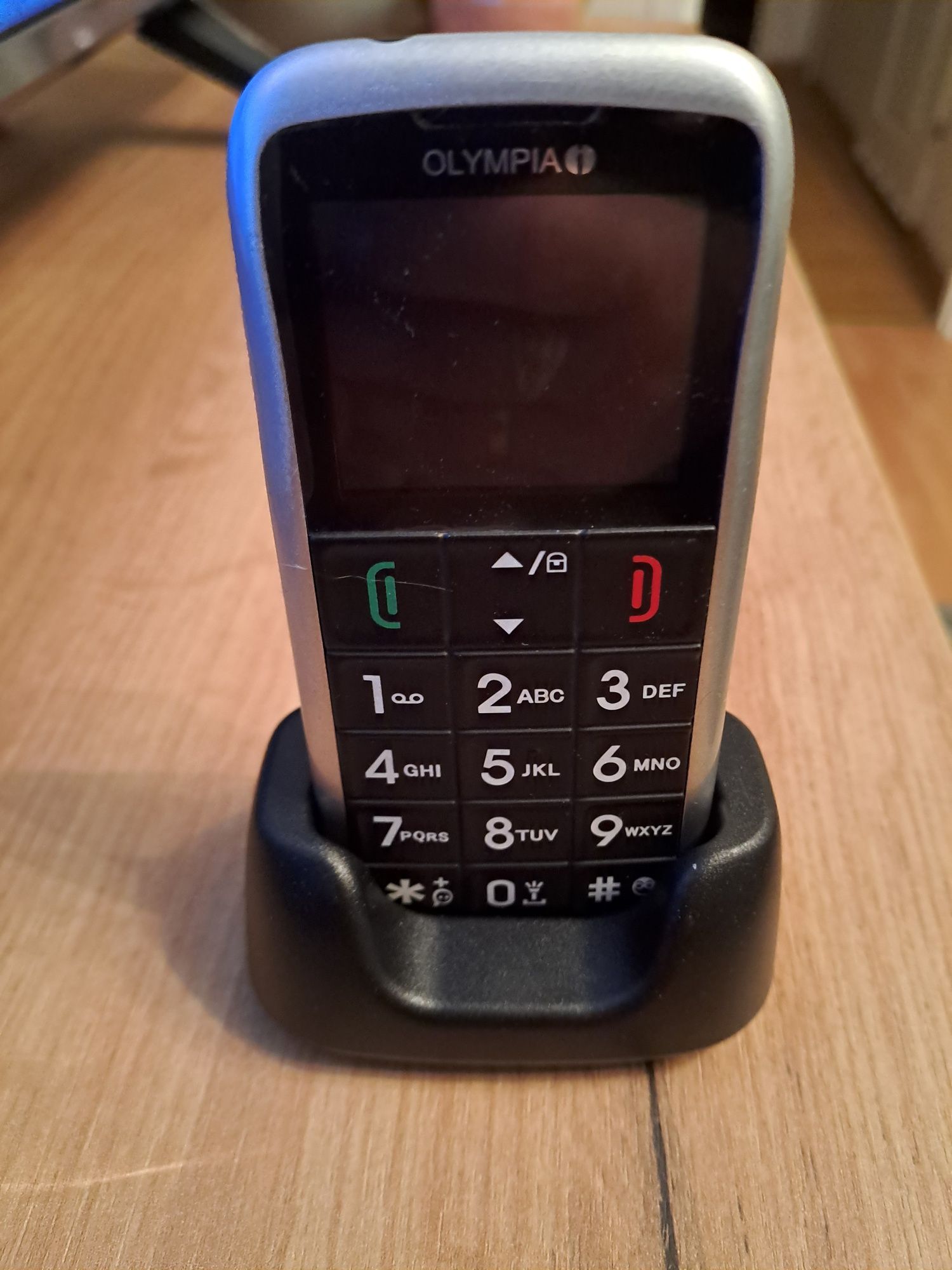 Telefon  komórkowy  OLYMPIA. dla seniorra / 2 karty sim