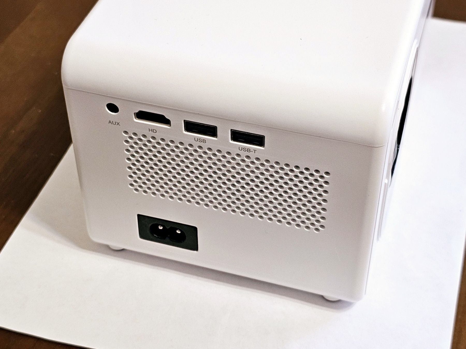 Проектор wi-fi ZDK