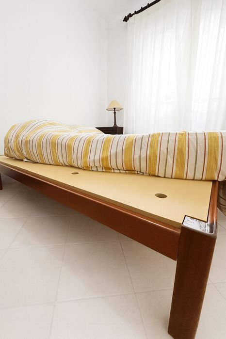 URGENTE_Somier em madeira maçica