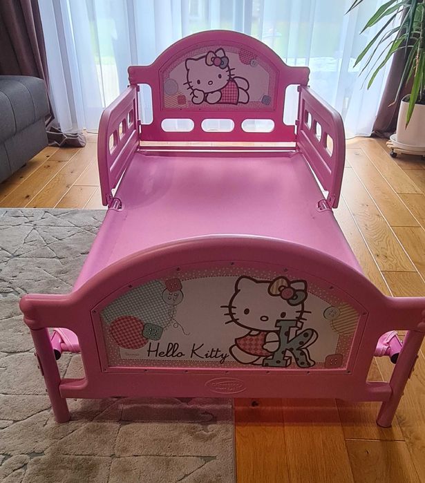 Łóżko HELLO KITTY z barierkami 144x74cm + materac