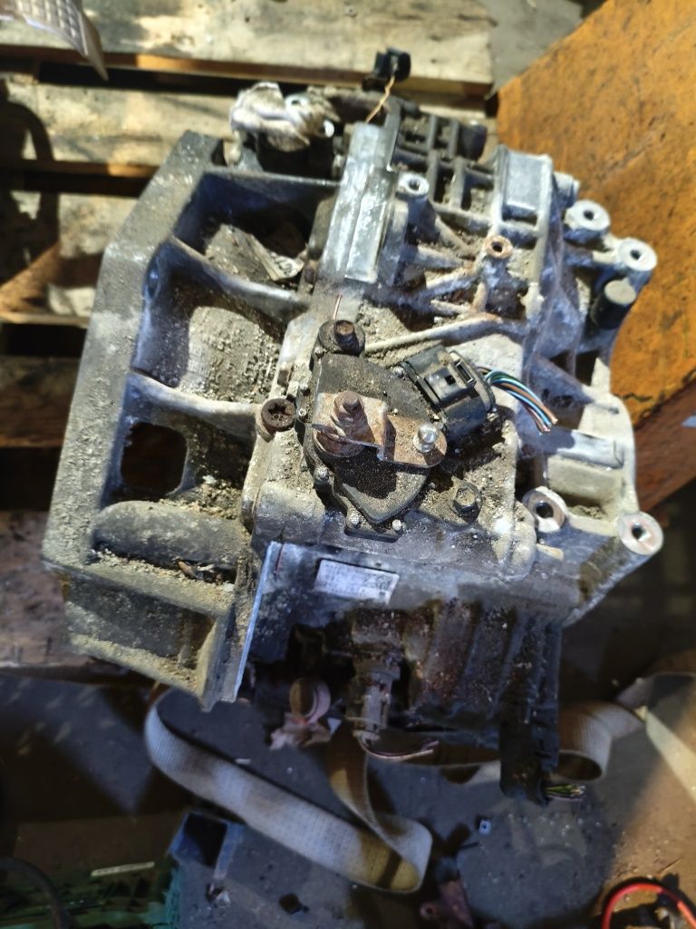 Skrzynia biegów automat HRN 2,0 TSI VW Passat B6 automatyczna kompletn