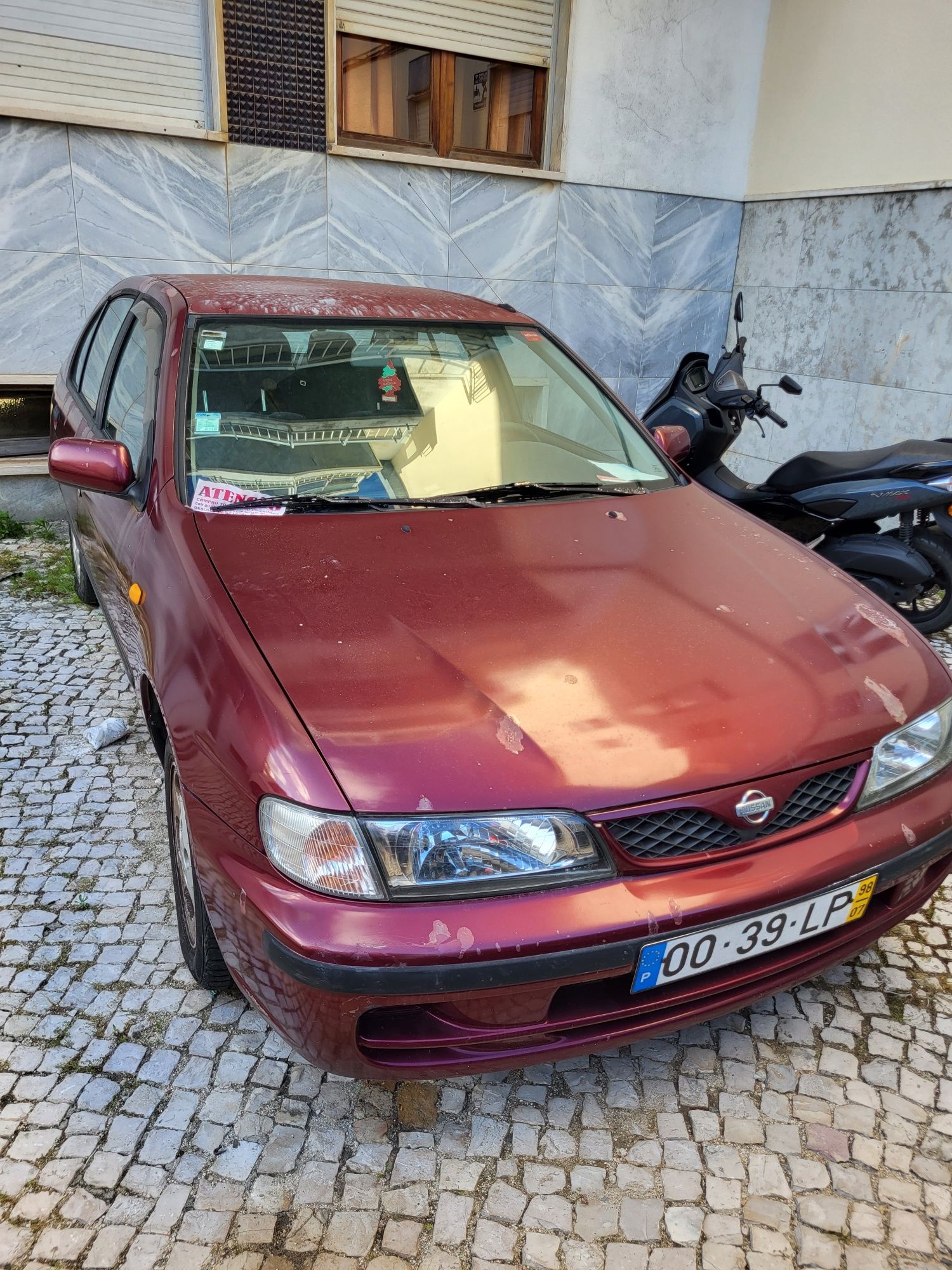 Nissan Almera 98