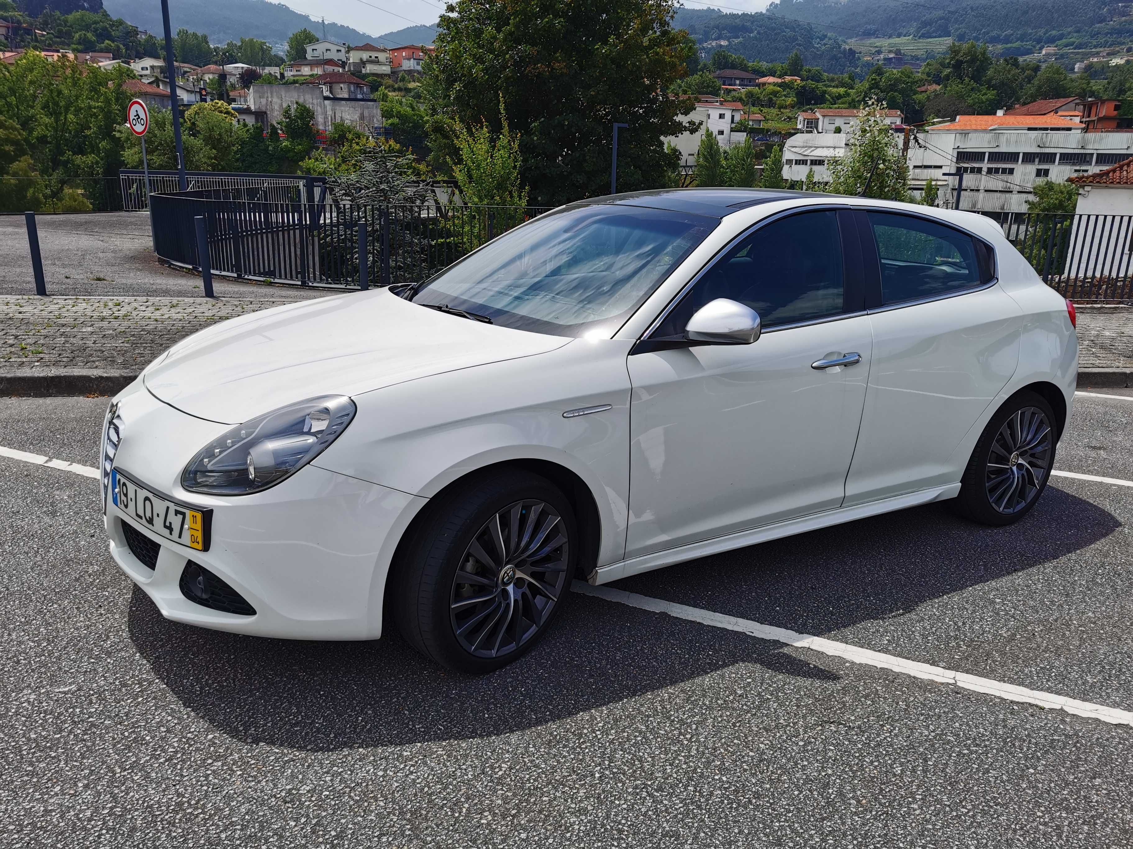 Alfa Romeo Giulietta 1.6 JTDM Distinctive com pack Sport