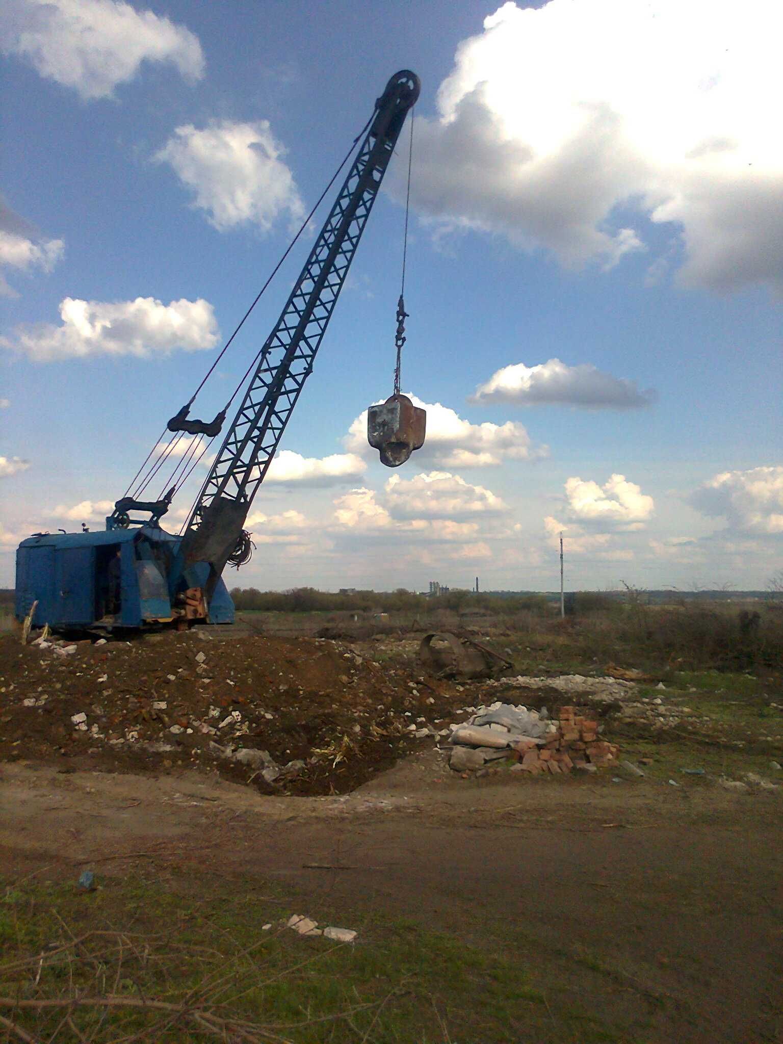 Продам . Экскаватор - Драглайн Э -652  1986г . - . Расчистка водоёмов.