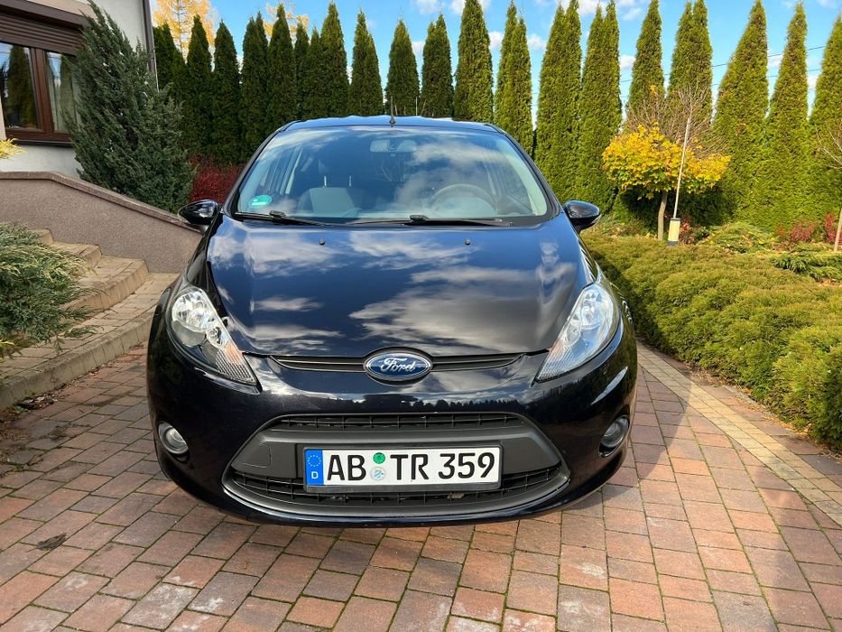 Sprzedam ładną Fiestę 1.25 B. 2010r