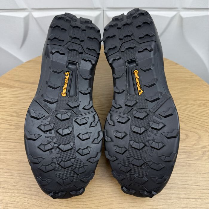 Нові оригінальні кросівки ADIDAS TERREX AX4 GTX