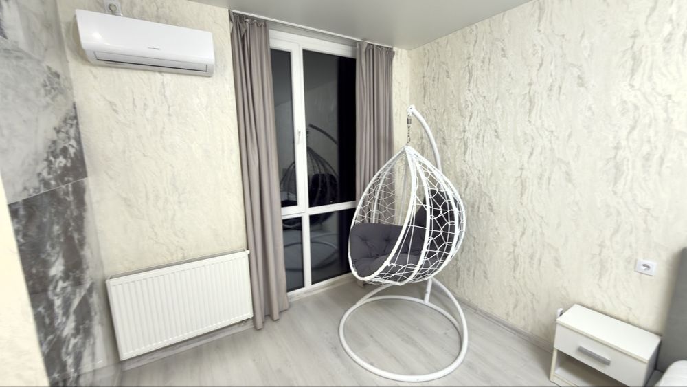 Можна з тваринами. 1 к. в елітному ЖК «Лісопарковий», панорамний вид.