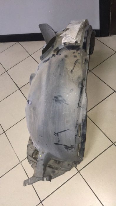 Підкрилок ТІгуан 2019 USA локер