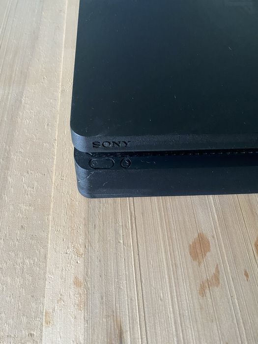 Sony ps 4 slim 1tb