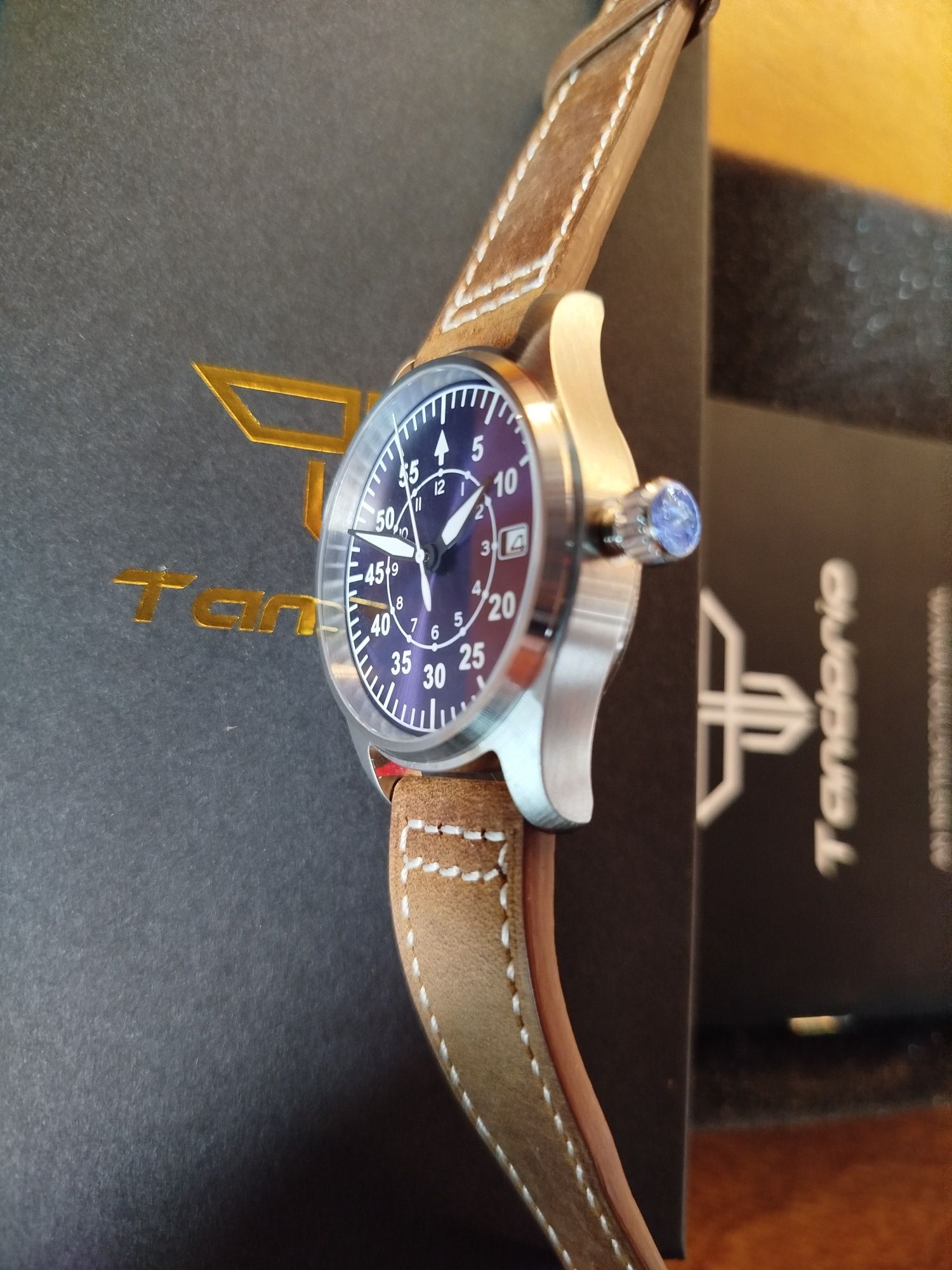 Pilot Tandorio NH35a sapphire 39mm 200m