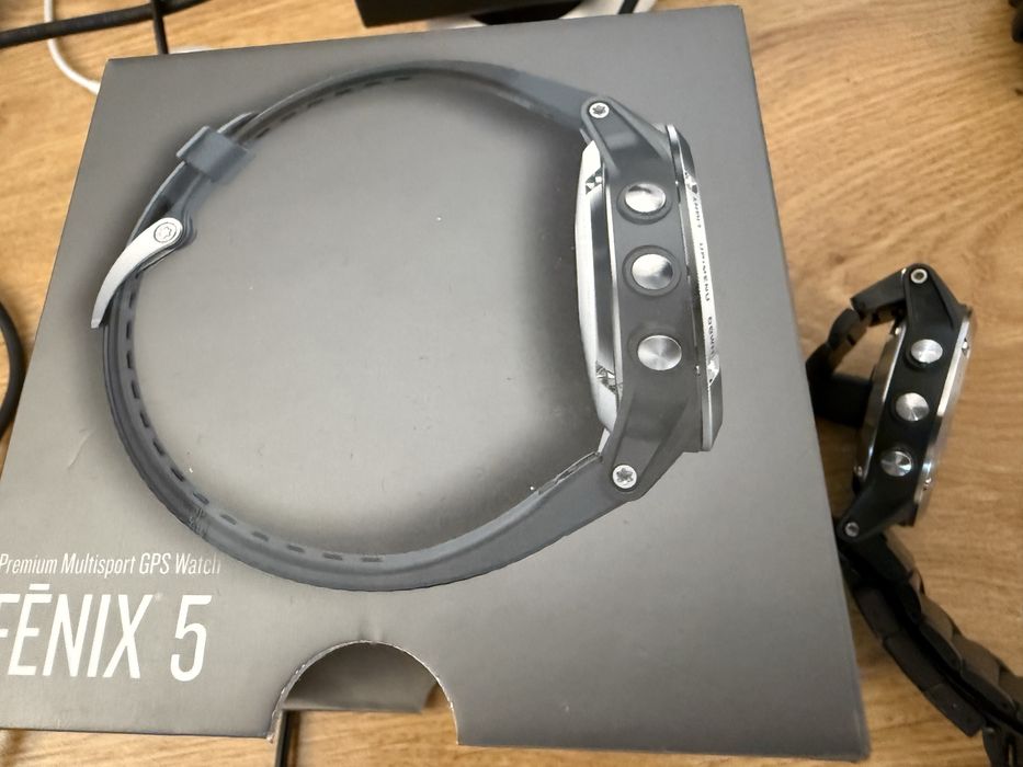 Zegarek garmin Fenix 5